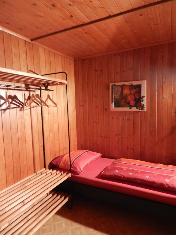 Gasthof Am Bach Boltigen Ruang foto
