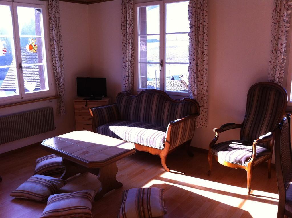 Gasthof Am Bach Boltigen Bagian luar foto